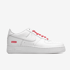 NIKE AIR FORCE 1 x Supreme Air Force 1 - Foot Arena