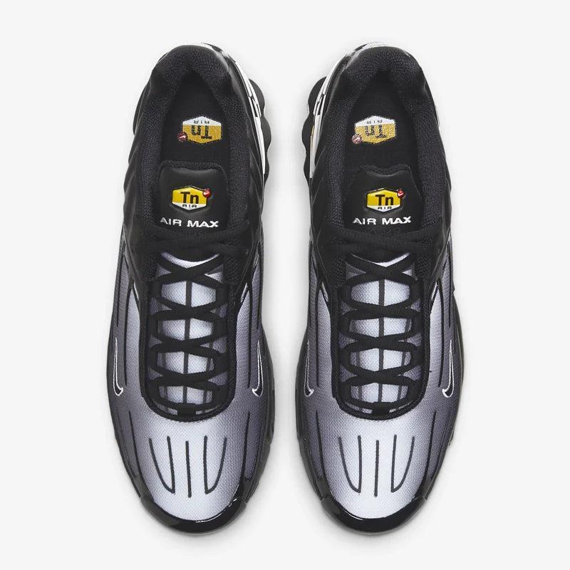 Nike Air Max Plus III Black White - KICKSLOCKERS